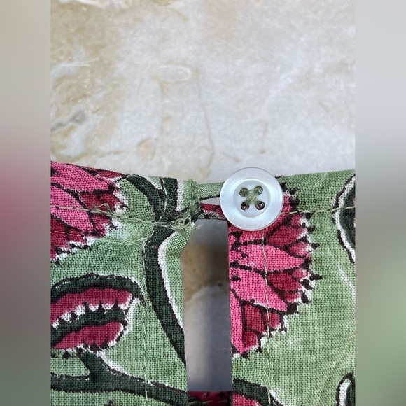 CJ LAING COTTON FLORAL DRESS SIZE MEDIUM - Picture 9 of 9